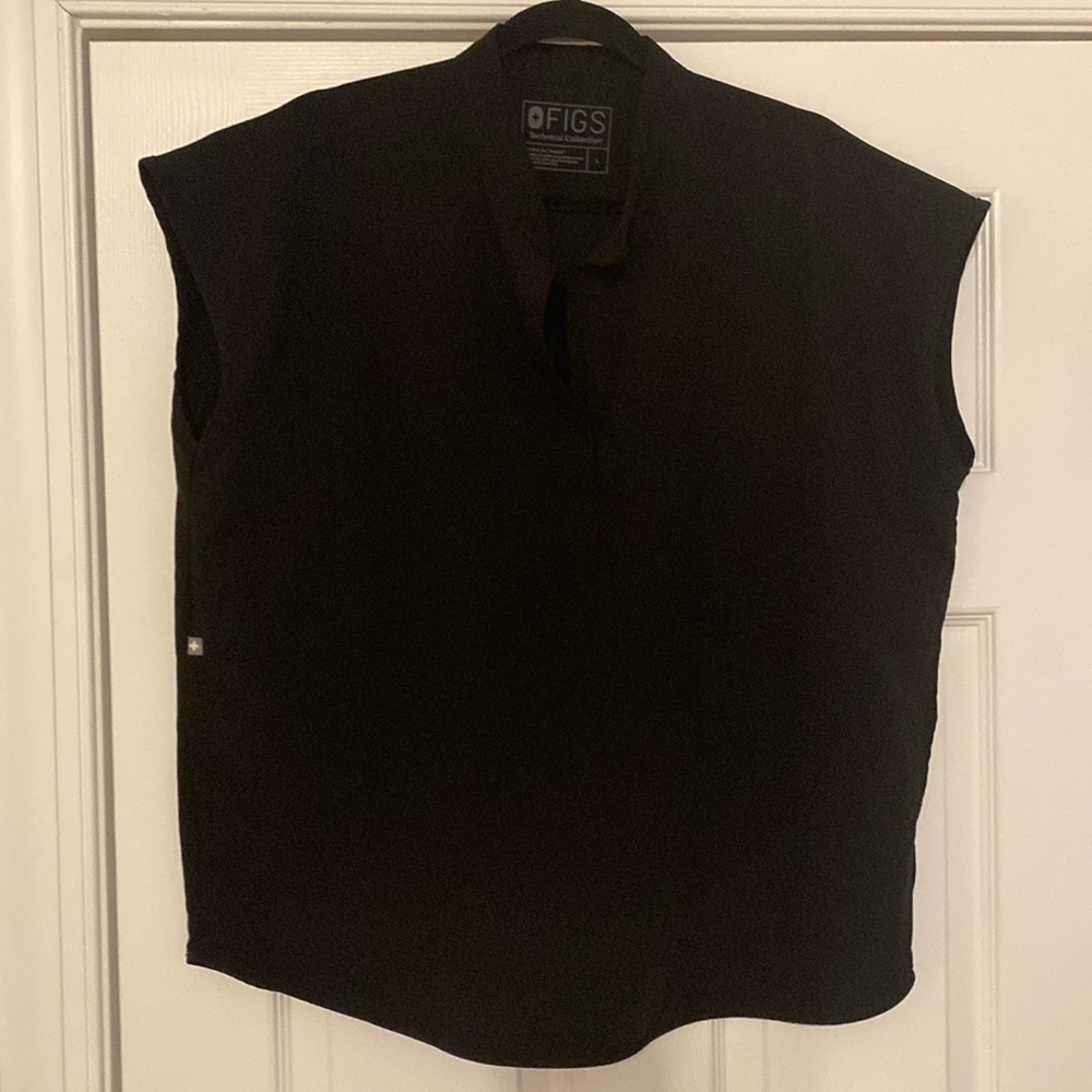 Figs - Women's Black Rafaela - Mandarin
Collar Scrub Top - Large